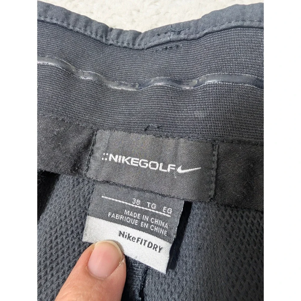 Nike Shorts Mens 36/10 Grip Waist Black Dry‎ Stretch Golf Performance 256645-010